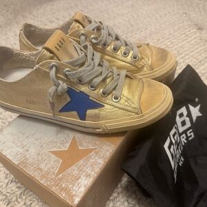 Golden Goose Vstar sneakers in size 7